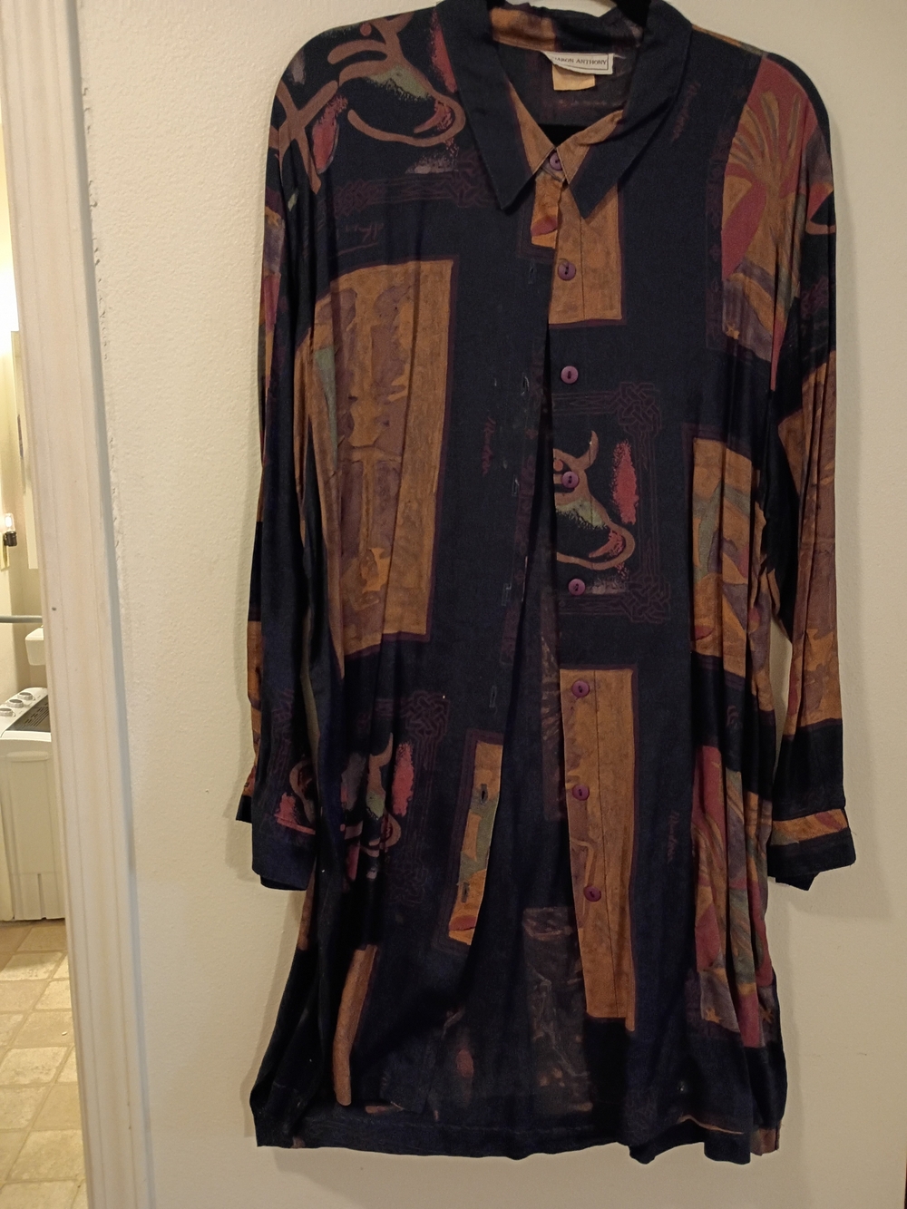 Vintage-Inspired Long Button Front Top in Black and Brown
